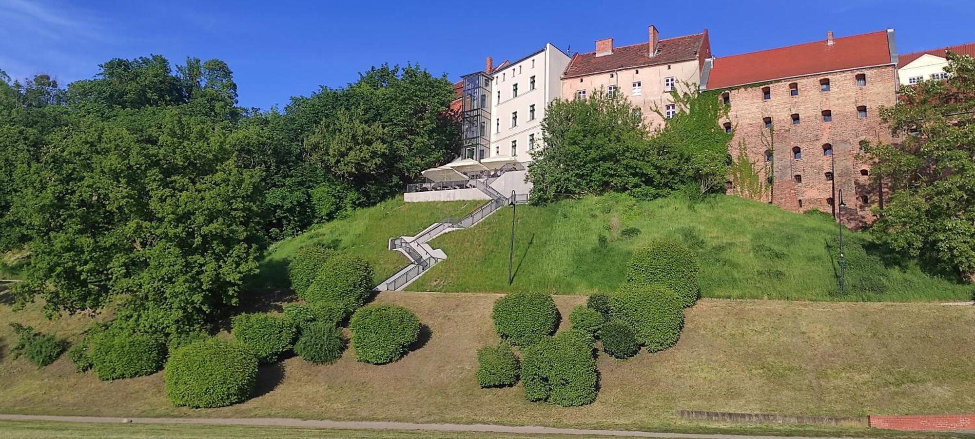 City Center Apartment 45M, 1 Bedroom And 1 Living Room With Kitchen Plus Bathroom, A Perfect Family Friendly Place Or For Home Office And A Longer Stay, A Proper Office Desk With Business Chair Provided, 100M From Market Square And Vistula River Grudziądz Екстериор снимка